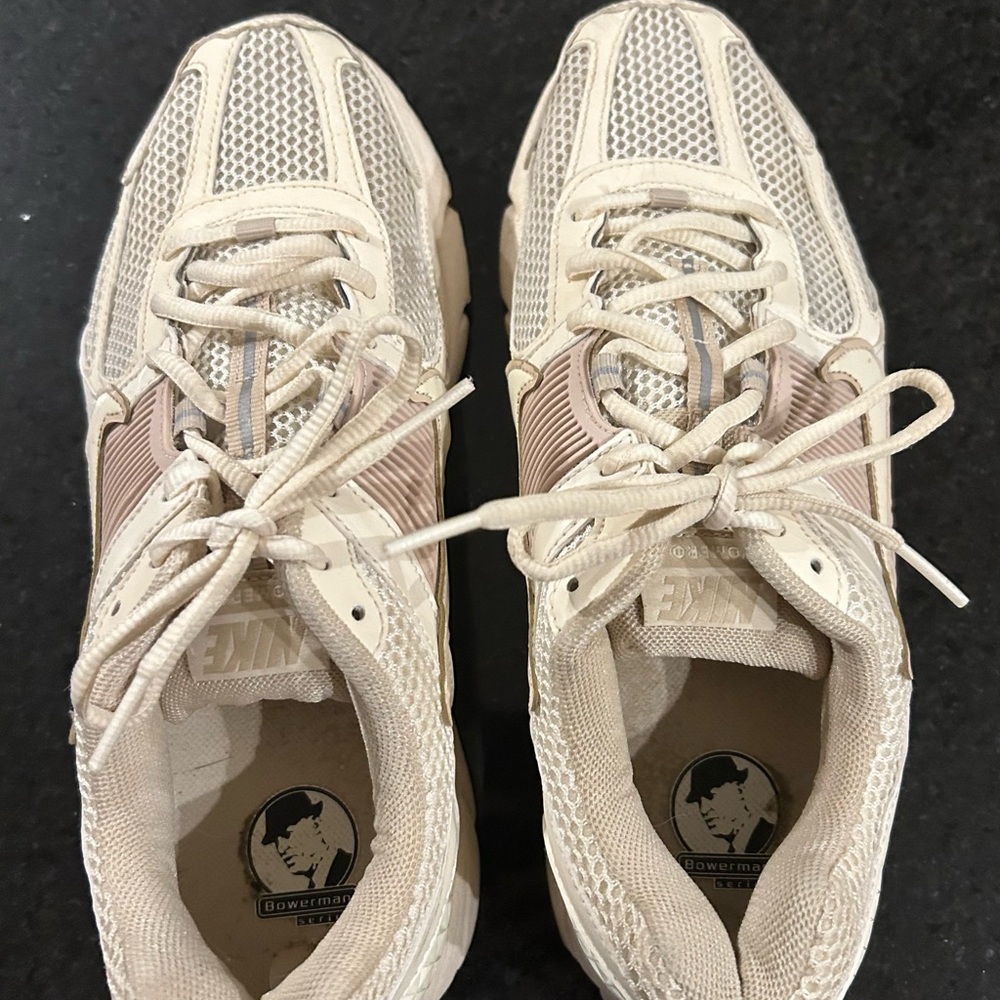 Nike zoom Vomero 5